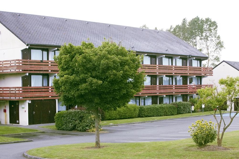 Brit Hotel Dinan - Taden Exterior foto